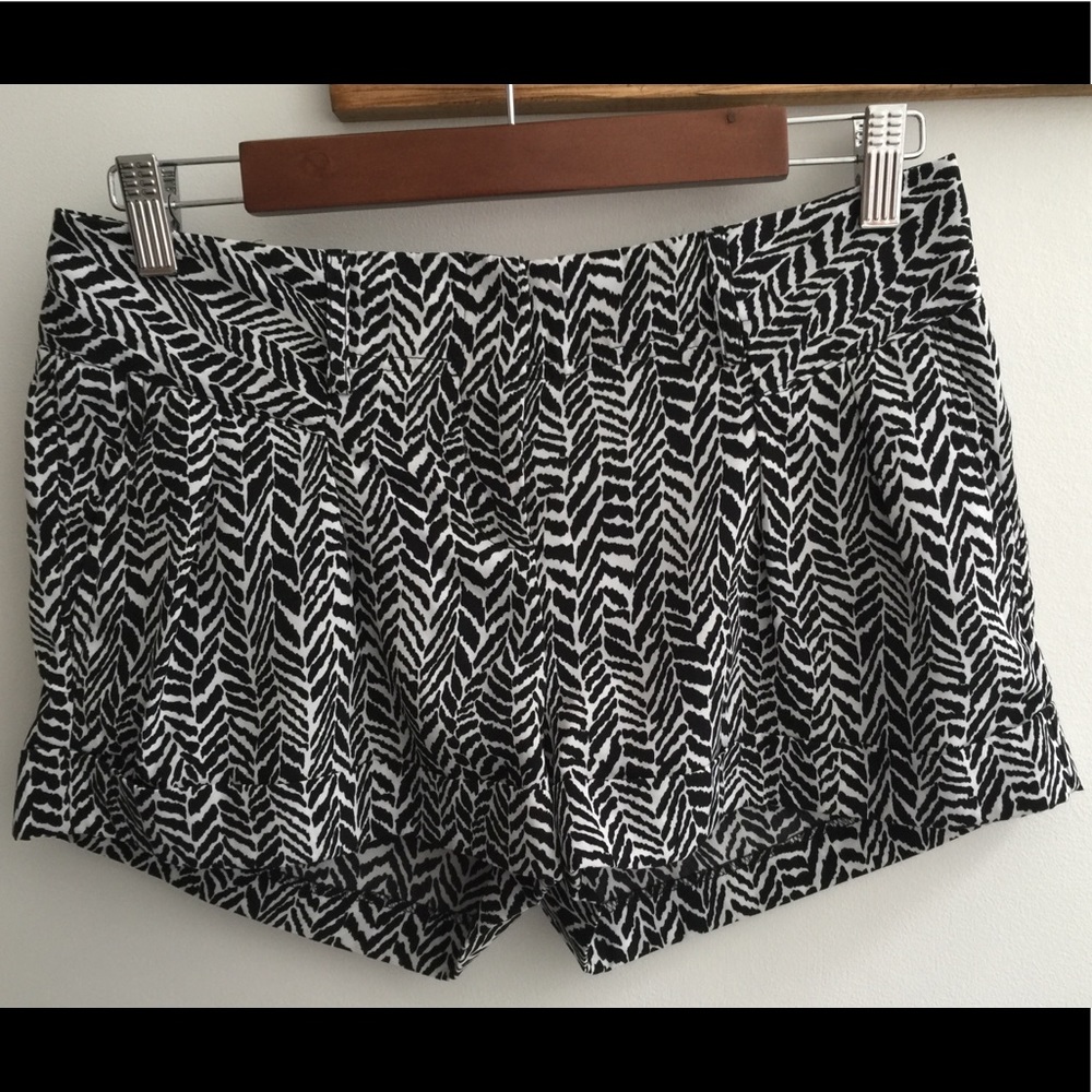 Express pattern shorts!